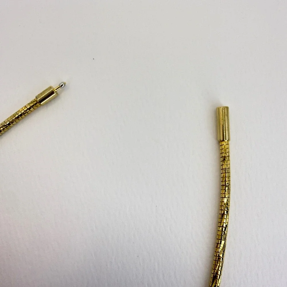 Norma Jean Collar Necklace Mixed Metal Hammered‎ Spiral Pendant Gold Tone
